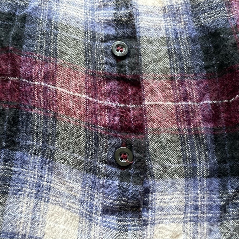 ✅HOST Pick✅ Rue 21 Button Down Shirt, Medium - Picture 6 of 9
